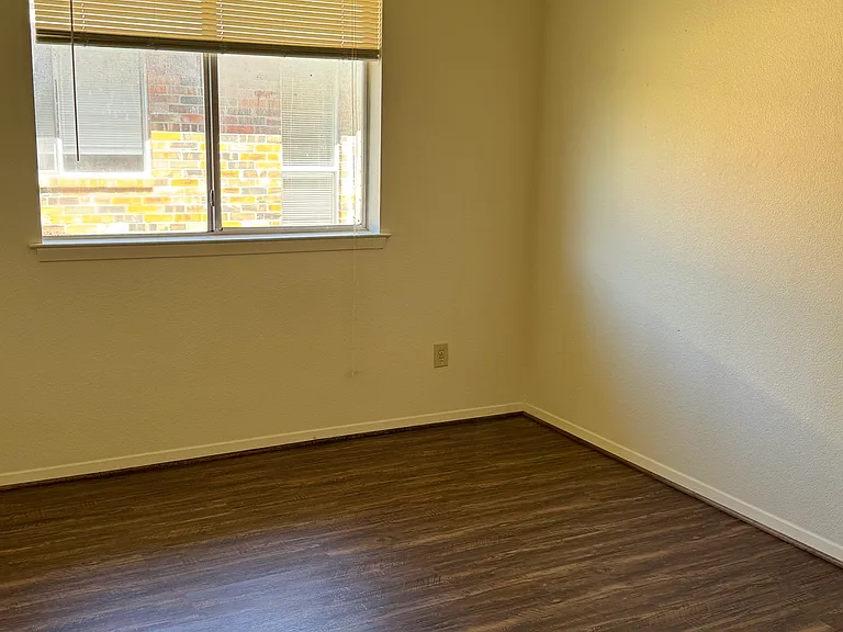 5409 Brookview Dr #1 — Photo 14