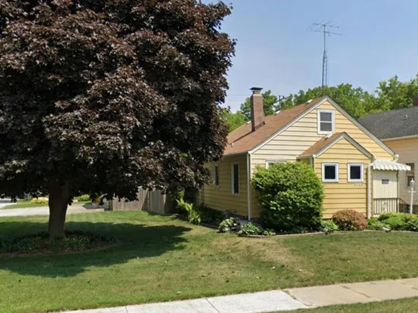 3553 14th AVENUE, Kenosha, WI 53140