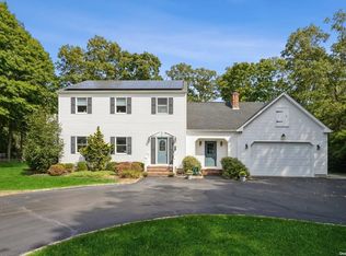 61 Roe Ave, East Patchogue, NY 11772