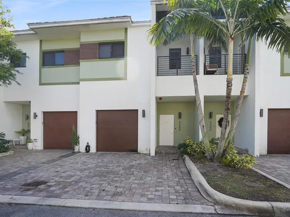 4480 NW 8th Place #4480, Plantation, FL 33317