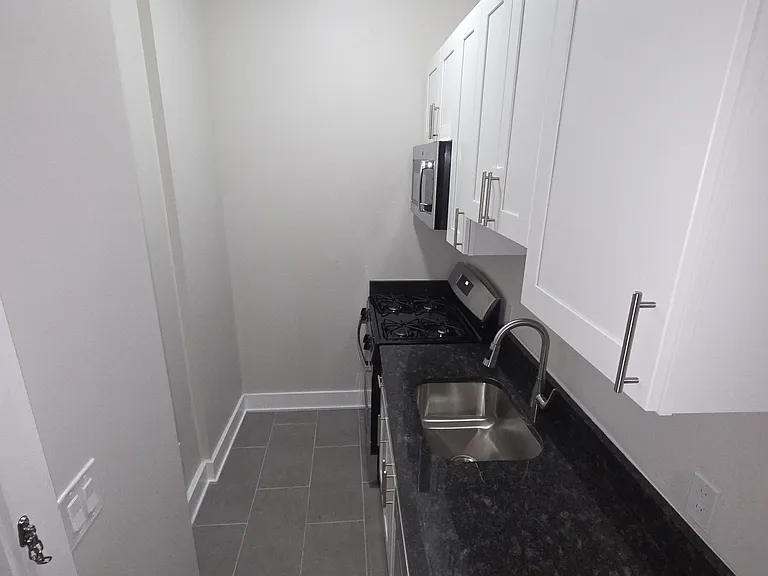 1865 Kennedy Blvd #5 — Photo 2