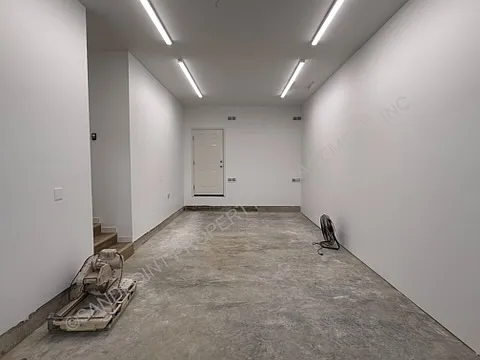 611 W 2nd Ave — Photo 45