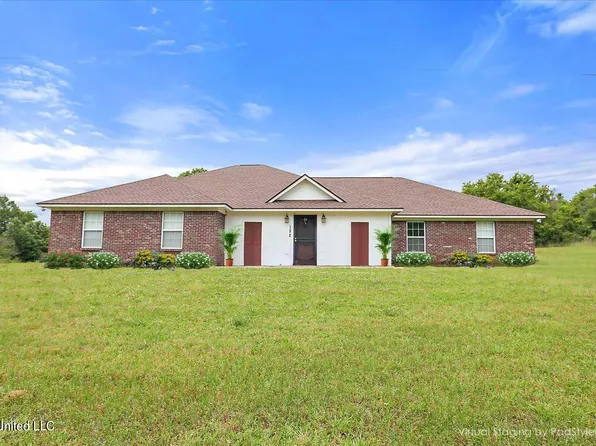 122 Dresden Pl, Raymond, MS 39154