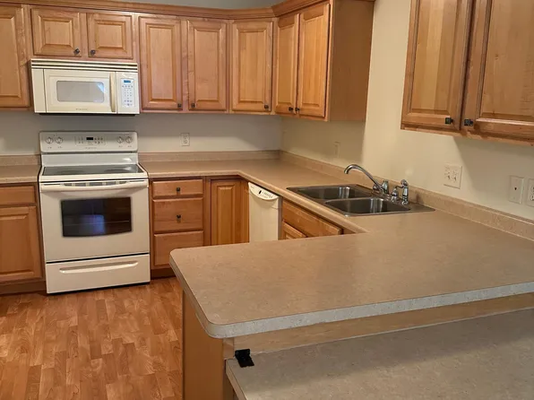 1729 Emerald Trl SE, Willmar, MN 56201