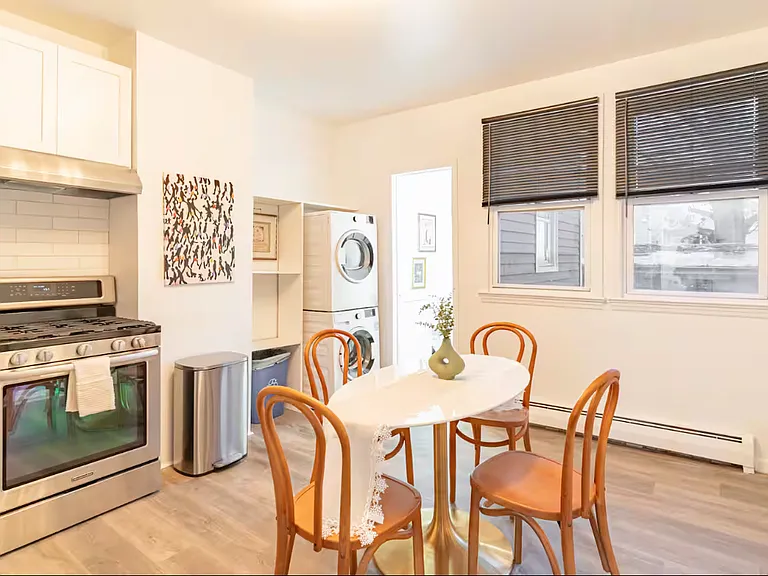 166 Elm St #1L — Photo 31