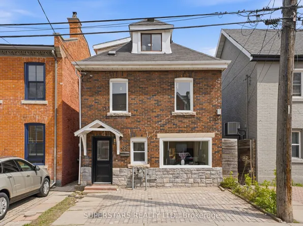 68 Magill St, Hamilton, ON L8R 2Y5