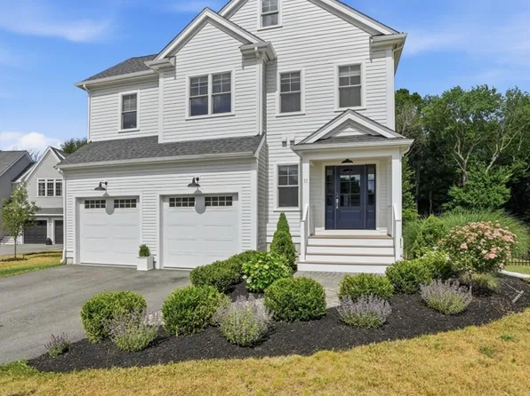 11 Carriage House Way, Scituate, MA 02066