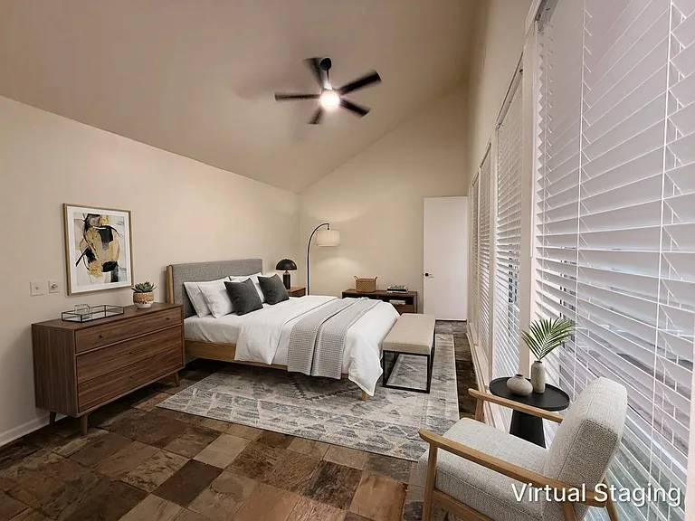 1114 Stoney Hill Dr — Photo 10