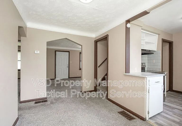 5120 Clement Ave — Photo 6