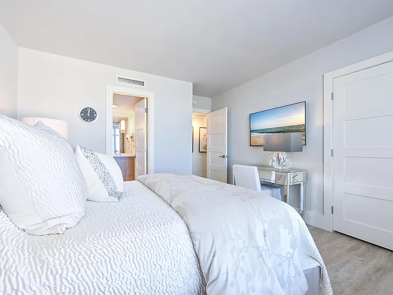 3115 Gulf Shore Blvd N #608S — Photo 25