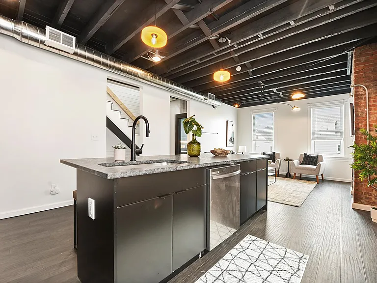 708 E 13th Ave #1 — Photo 11
