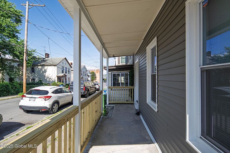 2nd image of 46 White Street