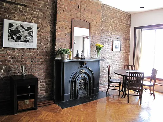 Sold by Real Direct | media 5