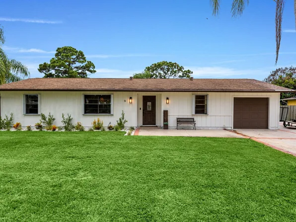 1292 SE MENDAVIA Avenue, Port St Lucie, FL 34952