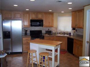 15216 Oleander Ct, Santa Clarita, CA 91387