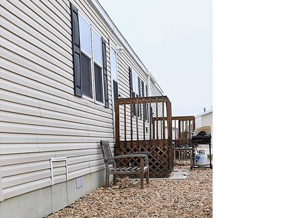 5th image of 4213 Mesquite Ln