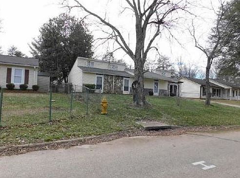 1st image of 124 Osmond Dr