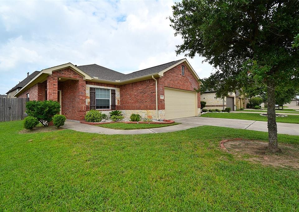 1st image of 4203 Ponderosa Hills Ln