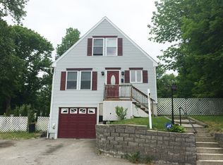16 Brookfield Rd, Charlton, MA 01507