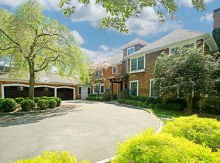 11 Arrowhead Way, Weston, CT 06883