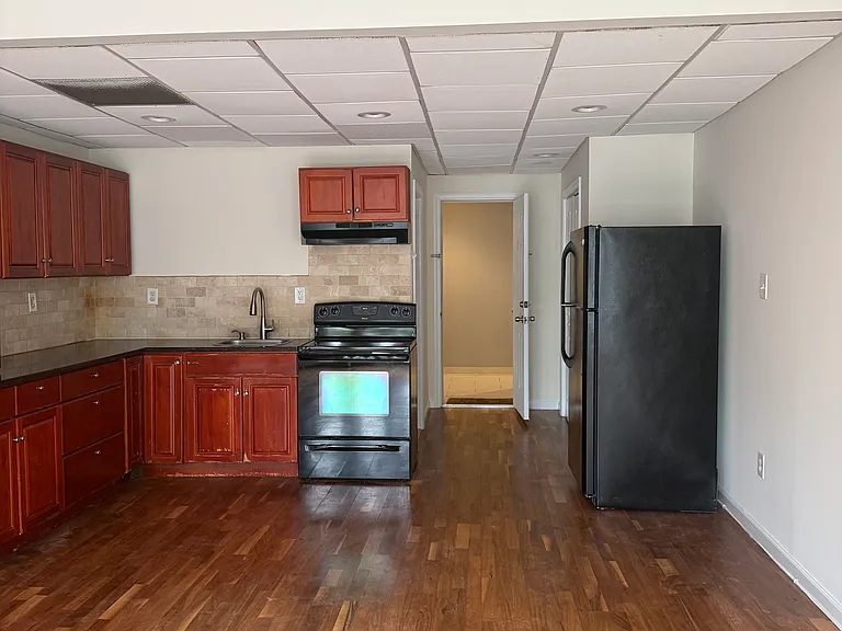 197 Main St #1A — Photo 12