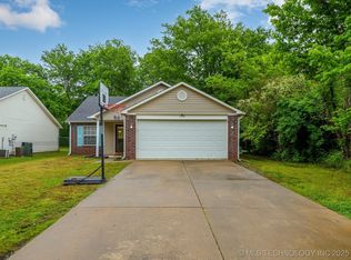 509 N Downing Ave, Dewey, OK 74029