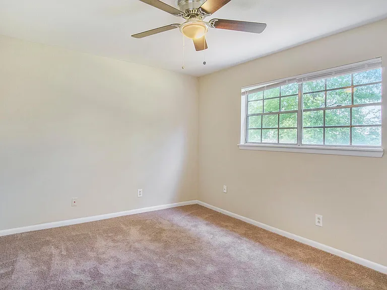 3267 Warringwood Dr — Photo 6