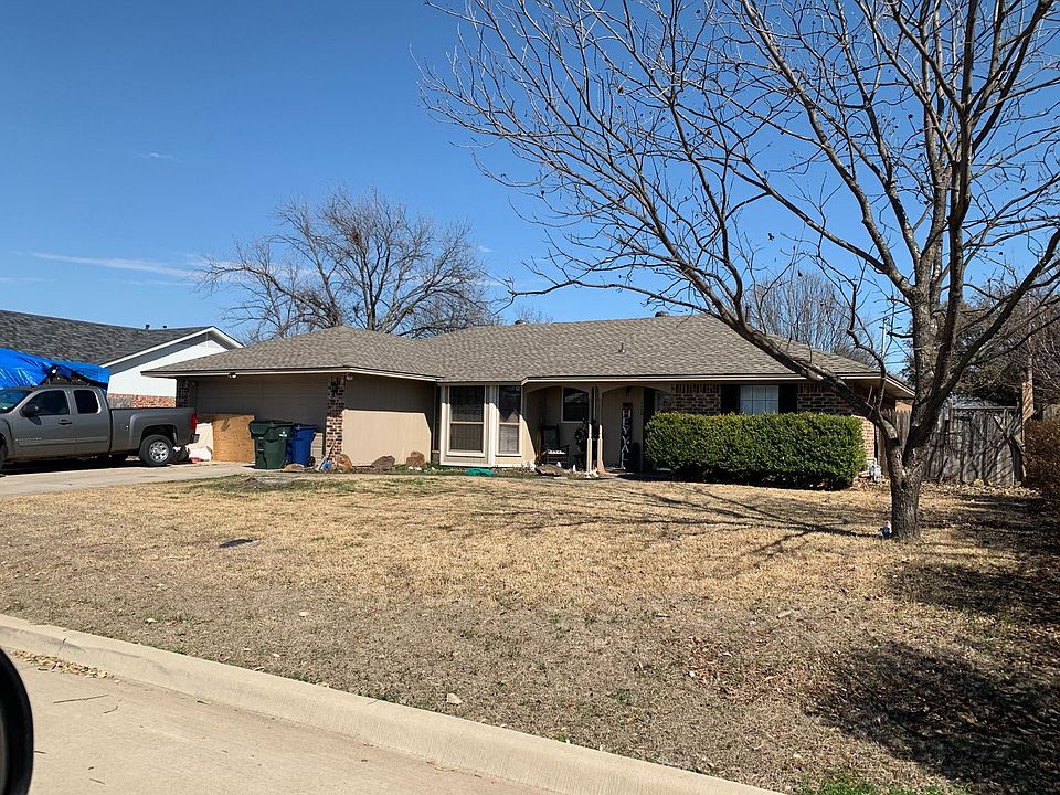 2nd image of 120 Freese Dr