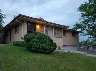 490 S Ivy St, Denver, CO 80224