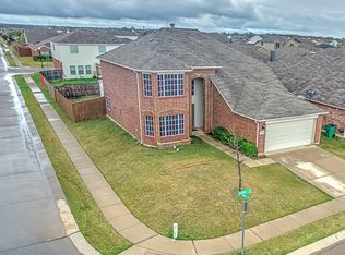 8801 Sierra Trl, Crossroads, TX 76227
