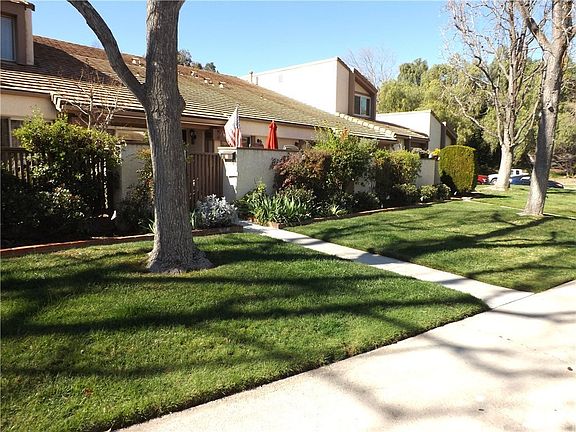 2nd image of 24626 Golfview Dr