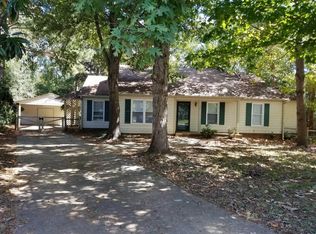 7304 Palmetto Ct, Charlotte, NC 28227