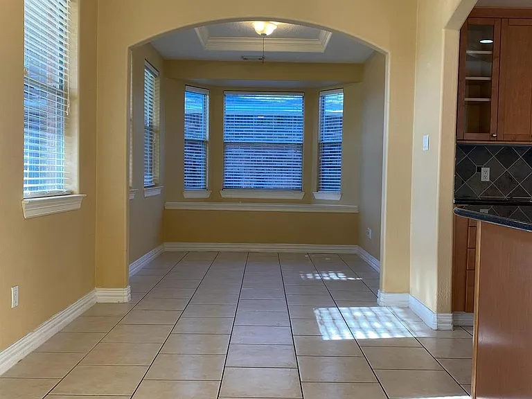 11815 Canyon Mills Dr — Photo 10