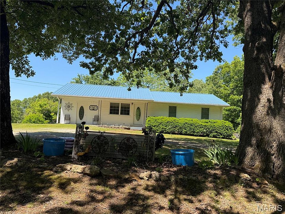 1st image of 2864 Spring Valley Rd
