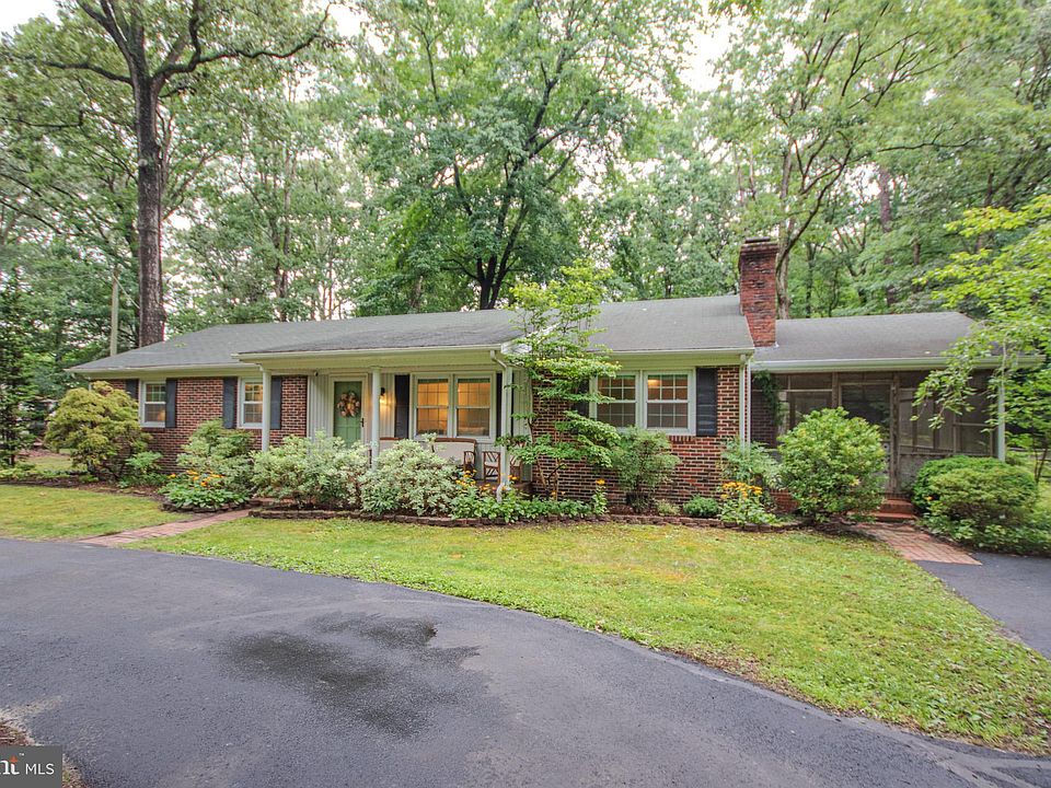 1st image of 30540 Danwood Dr