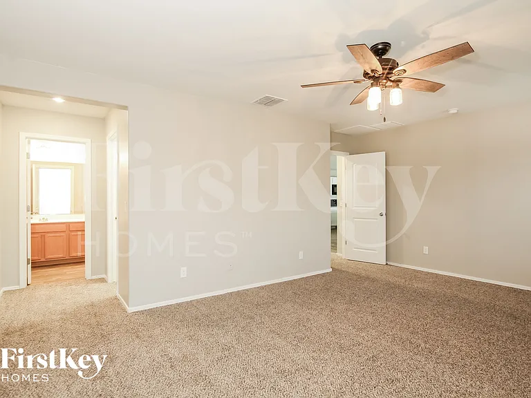 16570 W Sierra St — Photo 8