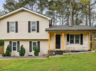4011 Summer Pl, Snellville, GA 30039