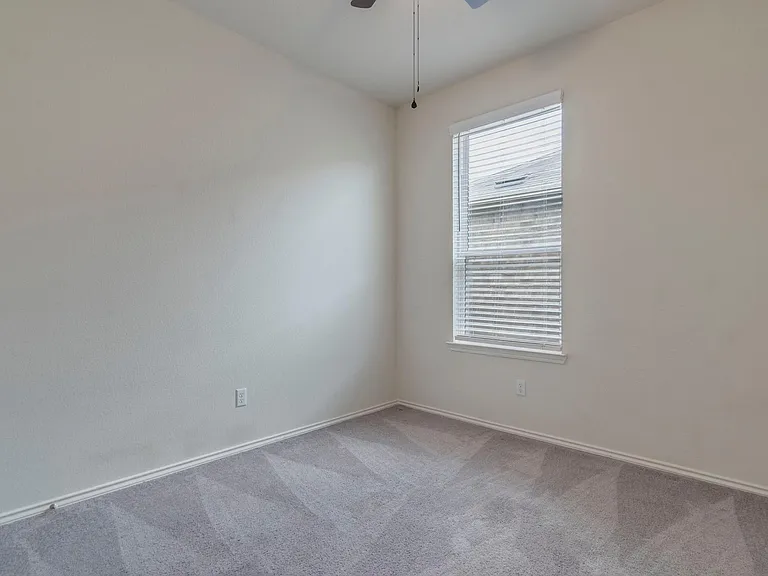 790 Pepperbark Loop — Photo 14