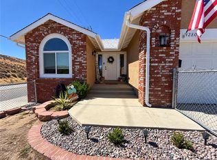 42803 Limeridge Dr, Lake Hughes, CA 93532