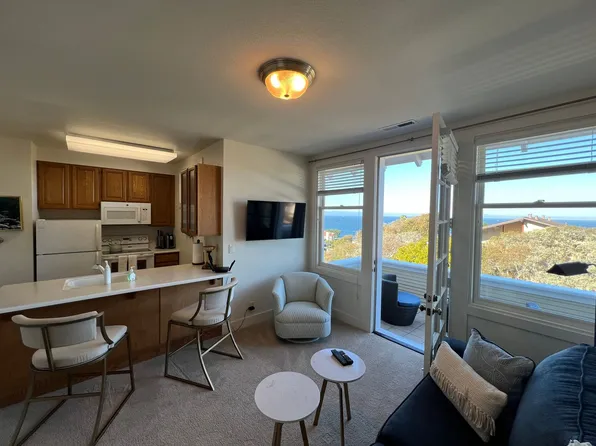 189 Evans Ave, Pacific Grove, CA 93950