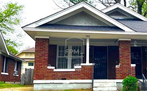 1st image of 792 N Willett St