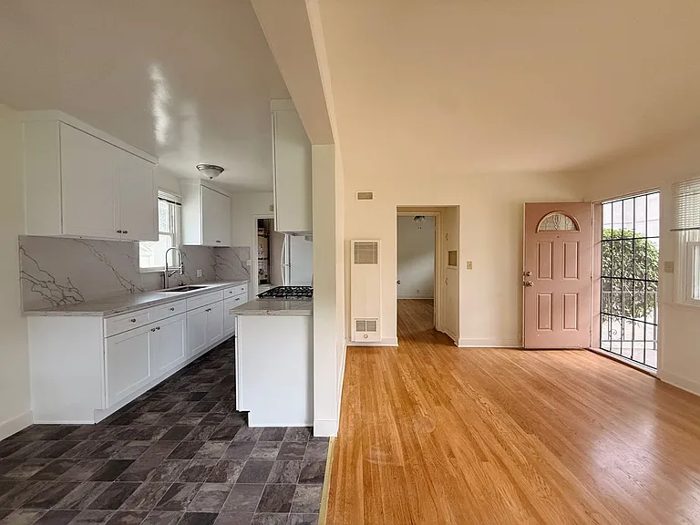 127 S Meridith Ave #A — Photo 12