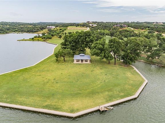3rd image of 275 Chimney Cove Dr