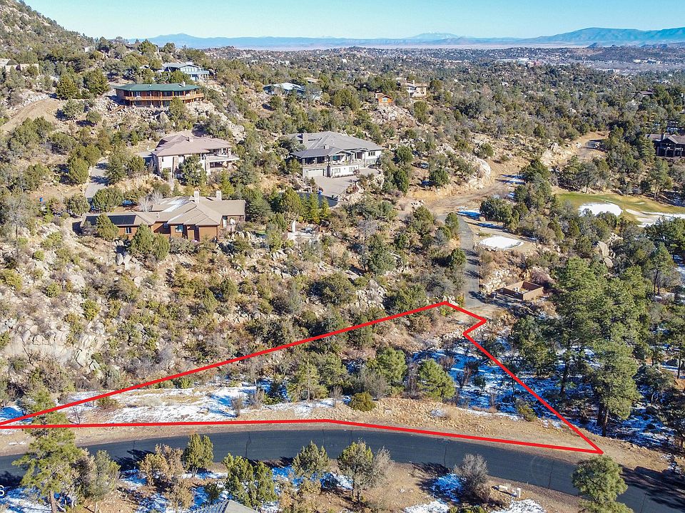 1st image of 2262 Golf Club Ln