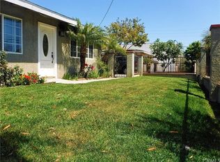 916 W 18th St, Costa Mesa, CA 92627