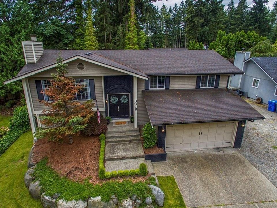 1st image of 3018 23rd Avenue Ct SE