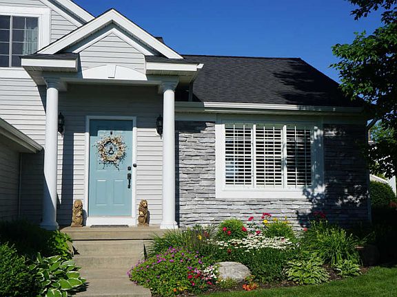 2nd image of 1021 Dogwood Meadows Dr SE