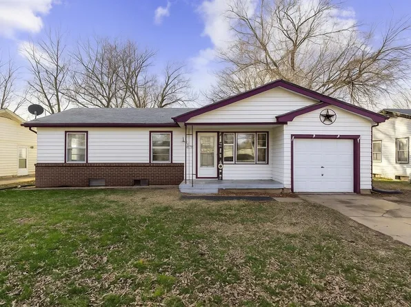 229 Western Ave, Haysville, KS 67060