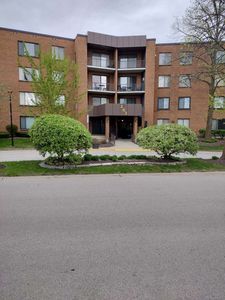 263 S Clubhouse Dr UNIT 108, Palatine, IL, 60074