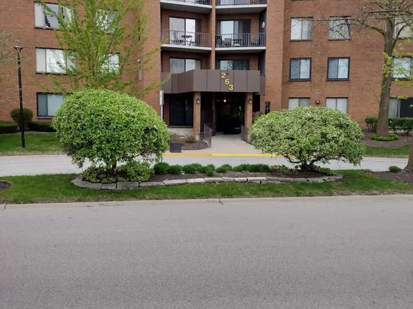 263 S Clubhouse Dr Unit 108, Palatine, IL 60074